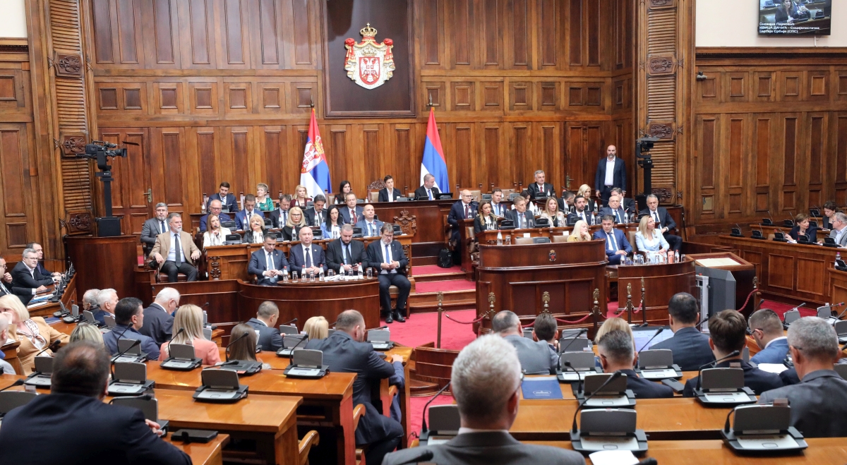 Serbian parliament continues debate on election of new government