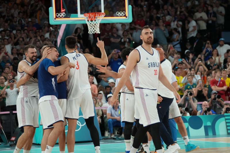 Serbian basketball players win semi-finals of Olympic Games