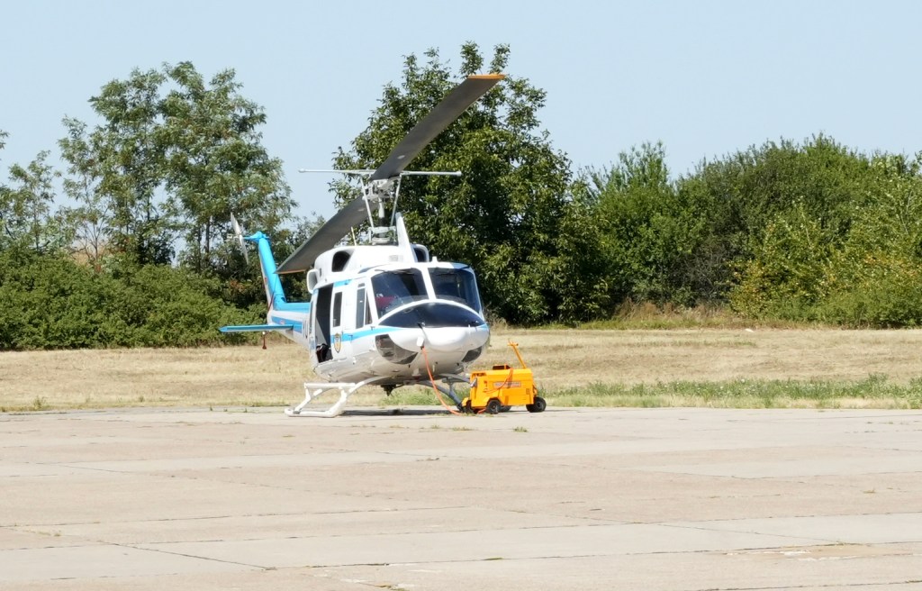 Serbia sends firefighters-rescuers, helicopters to help Bosnia ...