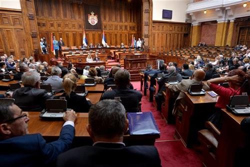 Parliament confirms resignations of ministers Goran Vesić, Tomislav Momirović