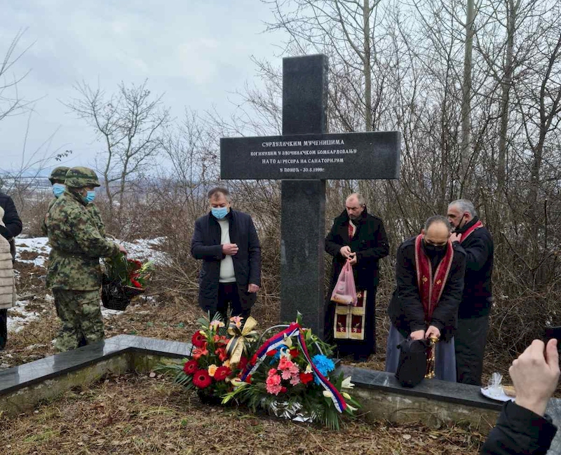 Тончев положио венац на споменик страдалима у Сурдулици