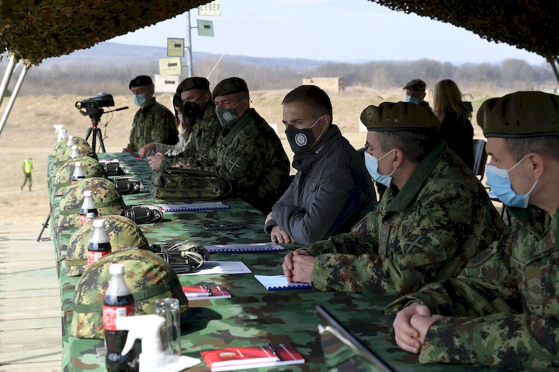 Војска најчвршћи бедем одбране наше земље