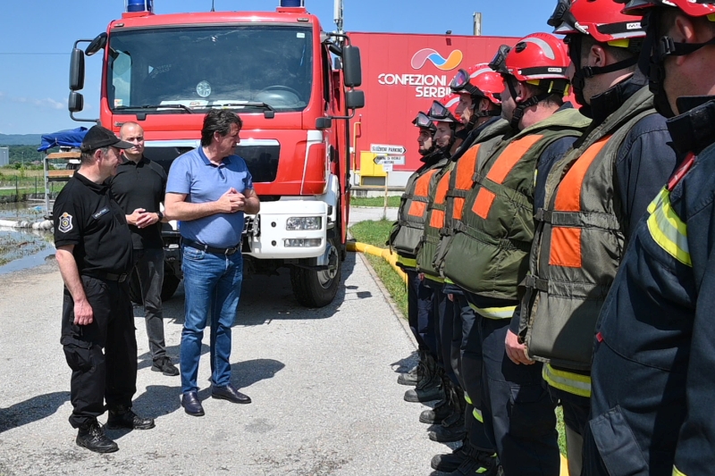 Припадници МУП-а у претходна три дана извршили 317 евакуација и спасавања