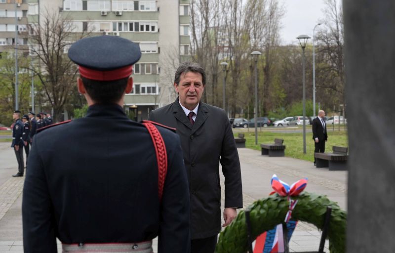 Одата почаст припадницима МУП-а страдалим у НАТО агресији