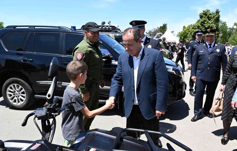 Даље јачање поверења грађана у полицију