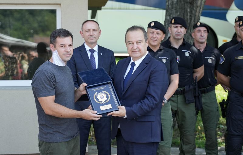 Чин Јевремовића показатељ да држава може у пуној мери да рачуна на полицију