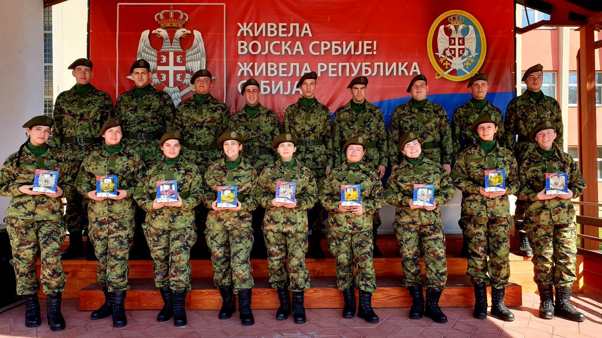 Честитка министра одбране поводом Међународног дана жена