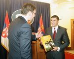 Србија поштује рад и труд боксерског шампиона Муамера Хукића