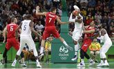 Српски кошаркаши изгубили од селекције САД