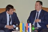 Унапређење билатералних односа са Украјином