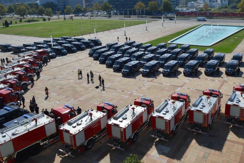 Нова опрема за ватрогасно-спасилачке јединице и полицију